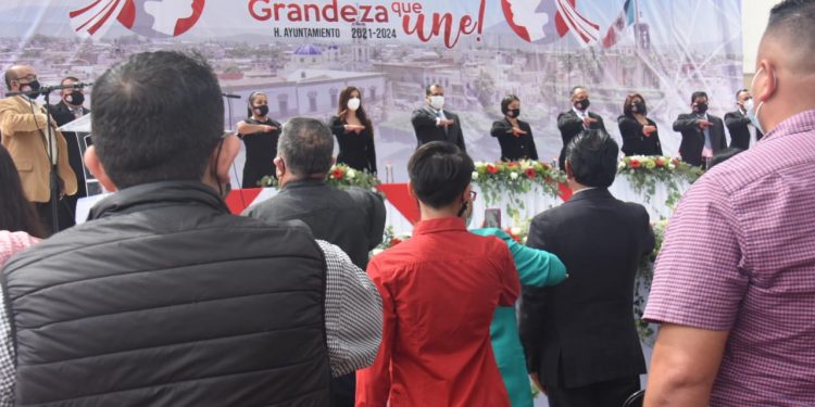 Combatir el rezago social, principal reto en Puruándiro: Víctor Vázquez