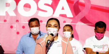 Llama Adriana Hernández a reforzar acciones para reducir el impacto del cáncer de mama