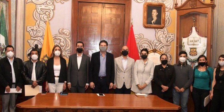 Gobierno Municipal apoyará con calzado a estudiantes de bajos recursos