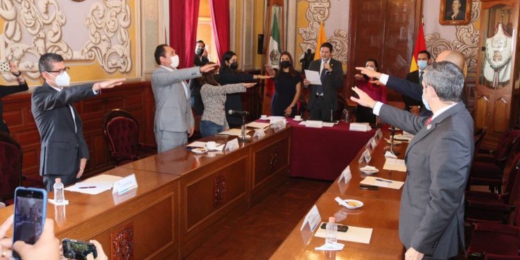 Rinden protesta integrantes del Consejo Directivo del Instituto Municipal de la Mujer para la Igualdad Sustantiva