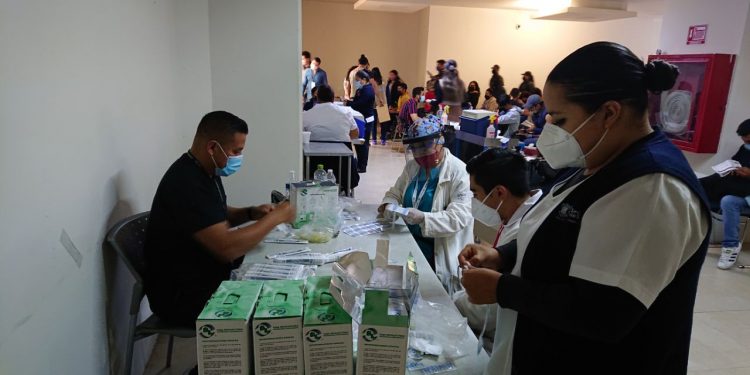 En Poliforum Morelia se logró aplicar más de 47 mil vacunas contra Covid-19