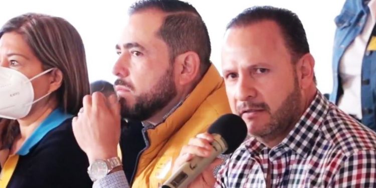 Diputadas y diputados del PRD exigimos que Alfredo Ramírez defina si es Gobernador o empleado del Presidente: Mauricio Prieto