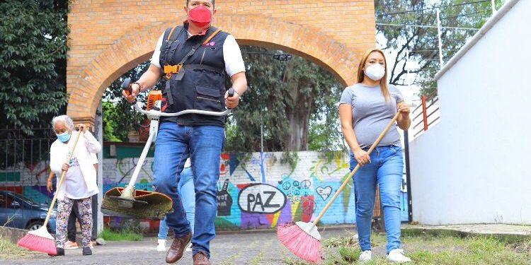 Arranca Barragán jornadas de limpieza en panteones en Morelia