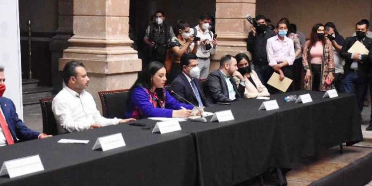 Instala Congreso comisiones y comités legislativos