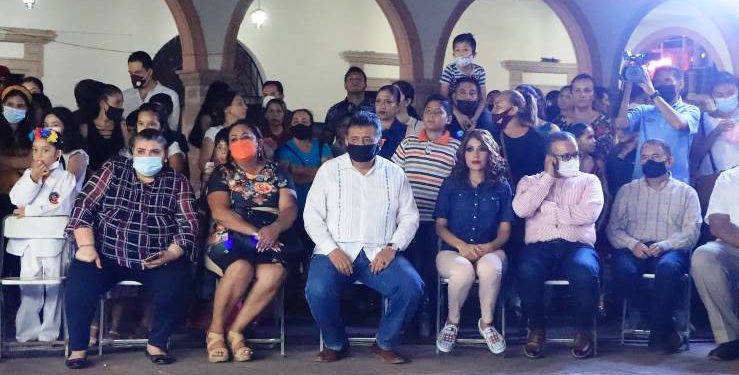 Celebraciones mexicanas fortalecen la identidad de los ciudadanos: José Luis Cruz Lucatero