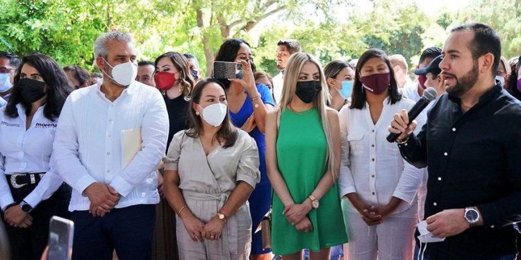 Acompaña Reyes Galindo al gobernador de Michoacán durante su gira de trabajo por la región Ciénega