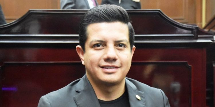 DESINCORPORACIÓN DE BIENES DEL ESTADO SÓLO PASARÁ SI ES JUSTIFICADO: GPPAN