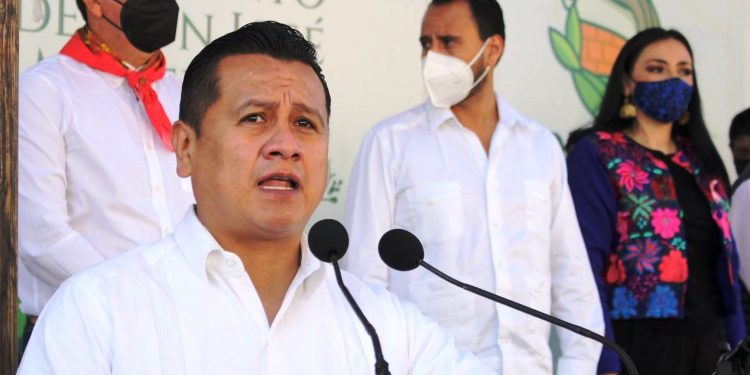 Es momento de seguir el ejemplo de Morelos, trabajar unidos por Michoacán: Carlos Torres Piña