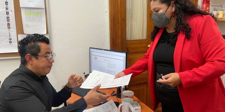 Debemos trabajar en conjunto para regresar a las escuelas: Gaby Cázares