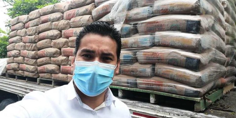 «Ciudadanos de Bien Unidos de  Corazón» beneficia a más de 600 familias de Múgica