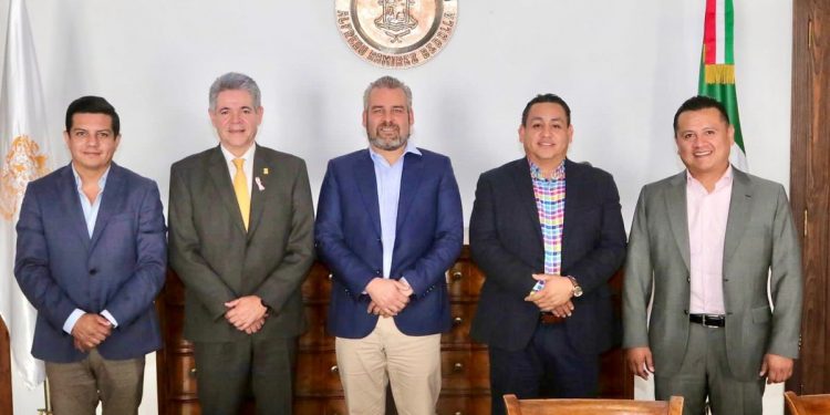 FRUCTÍFERA PRIMERA REUNIÓN CON GOBERNADOR ALFREDO RAMÍREZ: OSCAR ESCOBAR