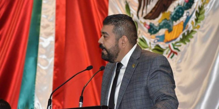 Gobierno federal sin estrategias concretas para frenar la inseguridad: Paco Huacus