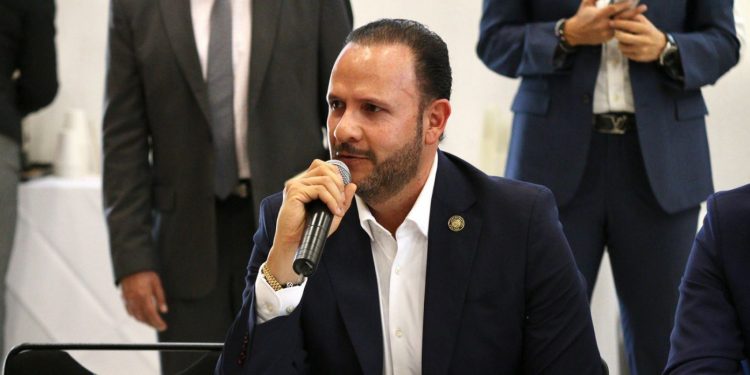 Nos dieron la razón al posponer la discusión de la Reforma Eléctrica: Mauricio Prieto