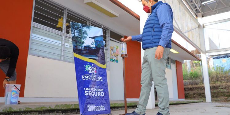 Con más de 70 escuelas intervenidas concluye Barragán primera etapa de la campaña “Échale una Mano a las Escuelas