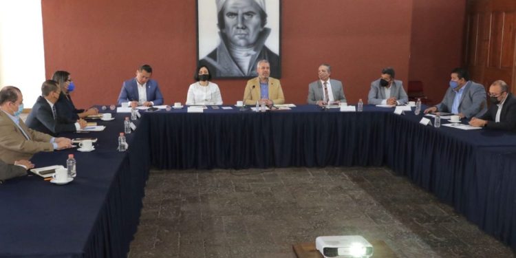 Con Mesa Interinstitucional inician trabajos para implementar la reforma laboral en Michoacán.