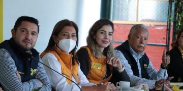 El PRD es el instrumento para lograr democracia política, social y económica del país