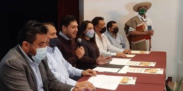 En puerta, sexta Feria del Pulque, el Mezcal y el Asado en Tarímbaro