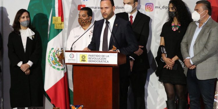 Llama Mauricio Prieto a fortalecer apoyos al turismo