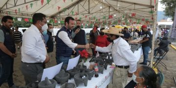 Ofrece 6ta Feria del Molcajete piezas con proyección mundial