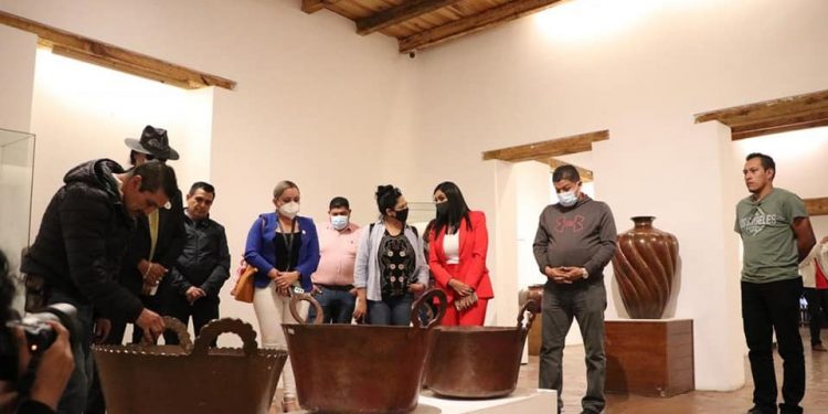 Salvador Escalante acuerda con autoridades de El Salvador impulso al turismo: Araceli Saucedo