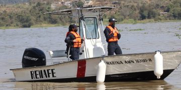 Con lenguaje inclusivo, agrupamiento Lacustre brinda servicio de calidad
