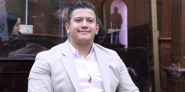 Celebra Víctor Zurita vocación incluyente de la LXXV Legislatura local