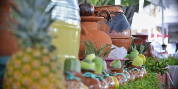Inicia en Tarímbaro la Feria del Pulque, el Mezcal y el Asado