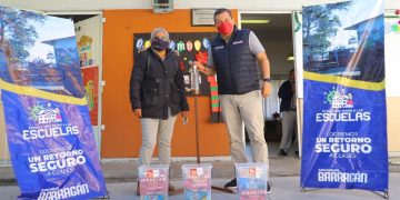 Suma Barragán 100 escuelas atendidas con su campaña “Échale una Mano a las Escuelas”