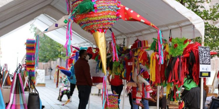 Invita Sistema Penitenciario al Bazar Navideño “ReinventArte 2021”