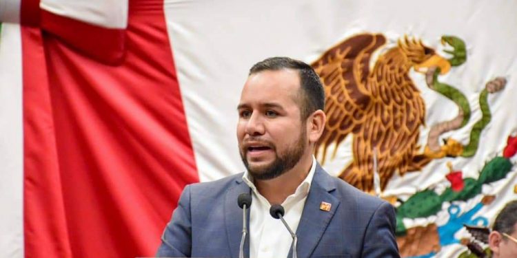 Exhorta Reyes Galindo incrementar vigilancia en carreteras ante la llegada de migrantes y sus familias en esta temporada