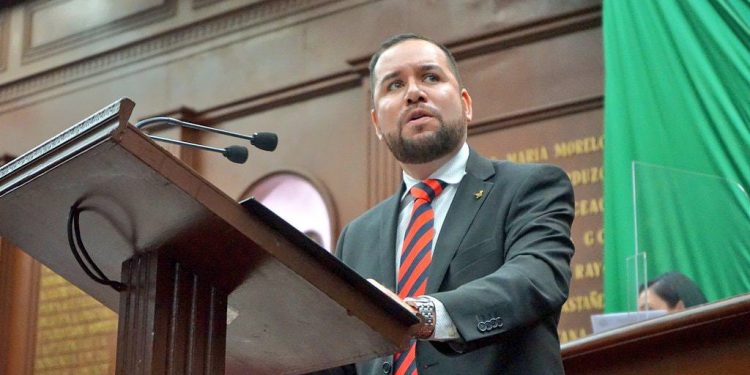 Propone Reyes Galindo que cultivos hidropónicos sean tomados en cuenta para programas de apoyo al campo