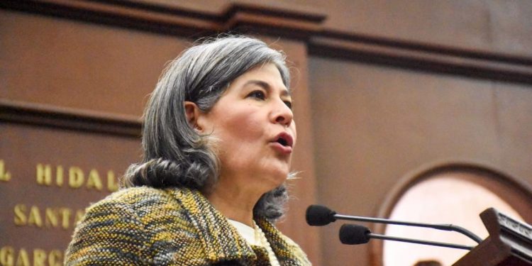 Exhorta Congreso a autoridades para que restauren entradas y salidas de Uruapan