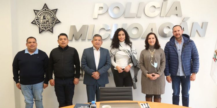 Se reúne titular de la SSP con diputados federales del PRD