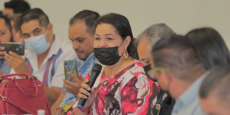 Bedolla sostiene encuentro con alcaldes por el desarrollo de la región Tepalcatepec