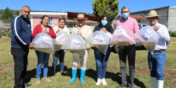 Beneficia Julieta Gallardo con programa de siembra de crías de alevines al Distrito de Puruándiro