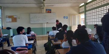 Realizan diagnóstico para detectar adicciones en jóvenes