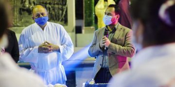 Jóvenes emprendedores realizaron la rosca de Reyes en Indaparapeo