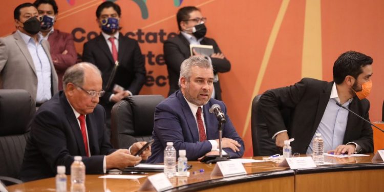 Apoya Bedolla reforma impulsada por AMLO para recuperar la soberanía energética