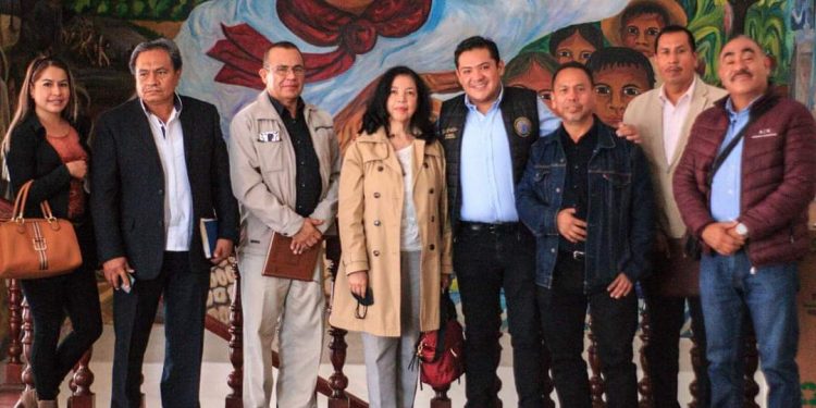 Educación el tema prioritario para el Gobierno de Parangaricutiro