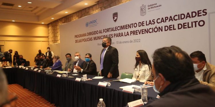 La capacitación constante, una prioridad para fortalecer los cuerpos policiales: Ortega Reyes