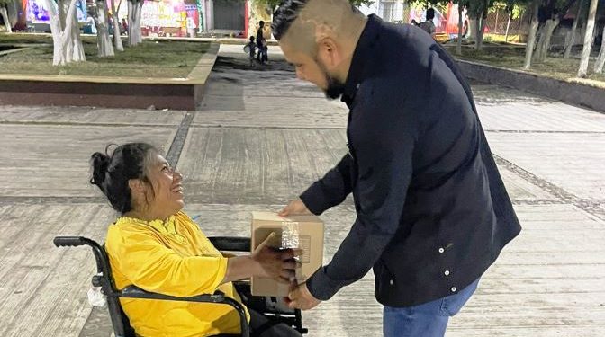 Sin distingo nuestra labor social en el Municipio de Parácuaro; Brayan Zamora Castañeda