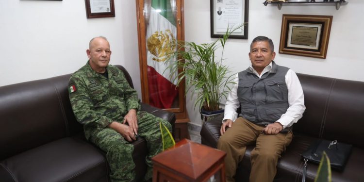 Fortalecen SSP y Ejército acuerdos en materia de seguridad, en la Tierra Caliente