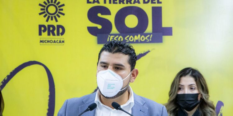 Exige PRD Michoacán al gobierno estatal claridad en tema de verificación vehicular