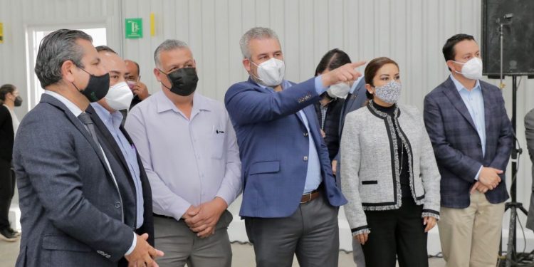 Gobierno de Michoacán e IMSS promueven la seguridad social para jornaleros agrícolas