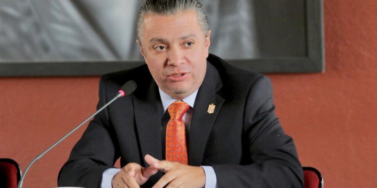 Trámite en línea, la mejor opción para reemplacar: SFA