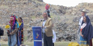 Tradiciones de Michoacán se presumirán con K’uinchekua: Bedolla