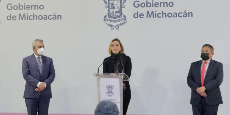 En sector educativo avanza proceso para terminar con prácticas de corrupción: Bedolla