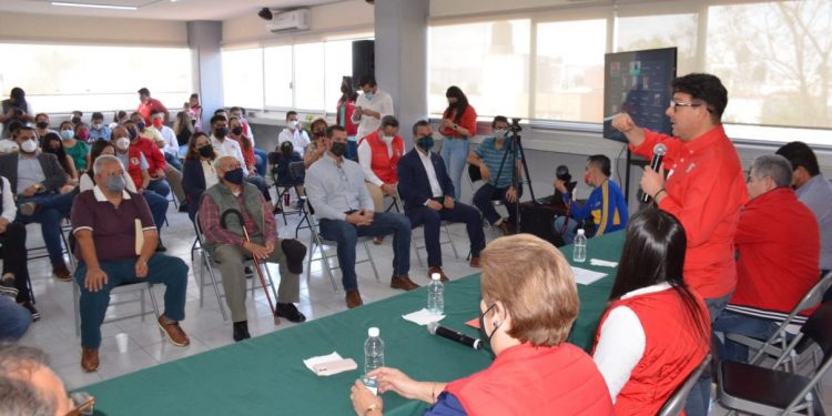 Fundamental sector popular del PRI para reconstruirse