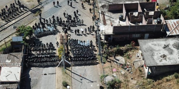 SSP y GN mantienen la libre circulación en vías férreas de Uruapan, Morelia y Pátzcuaro