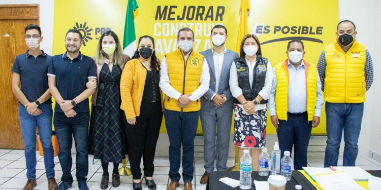Ángel Macías Mora, toma protesta como Coordinador de Transparencia del PRD